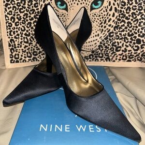 VINTAGE Nine West Freda Fresh stilettos